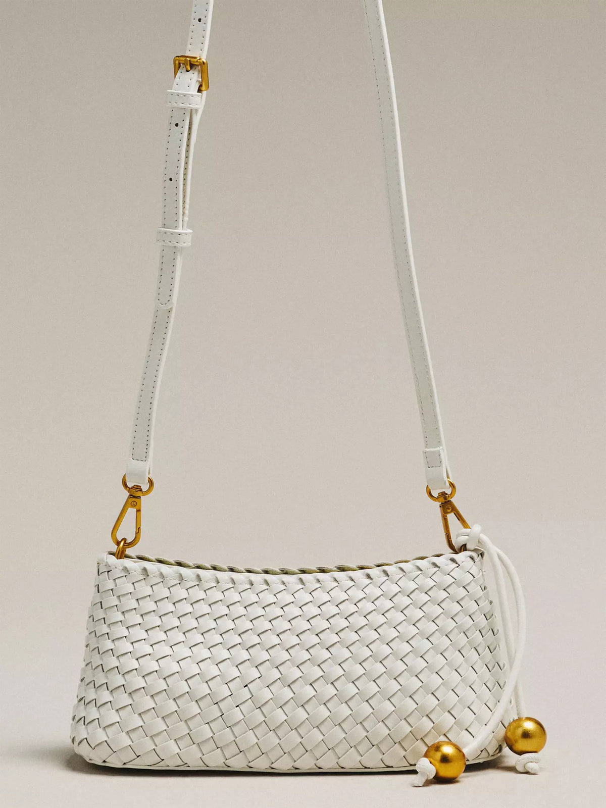 White Woven Faux‑Leather Baguette Crossbody Bag – Ladies Decorative Gold‑Ball Shoulder Bag