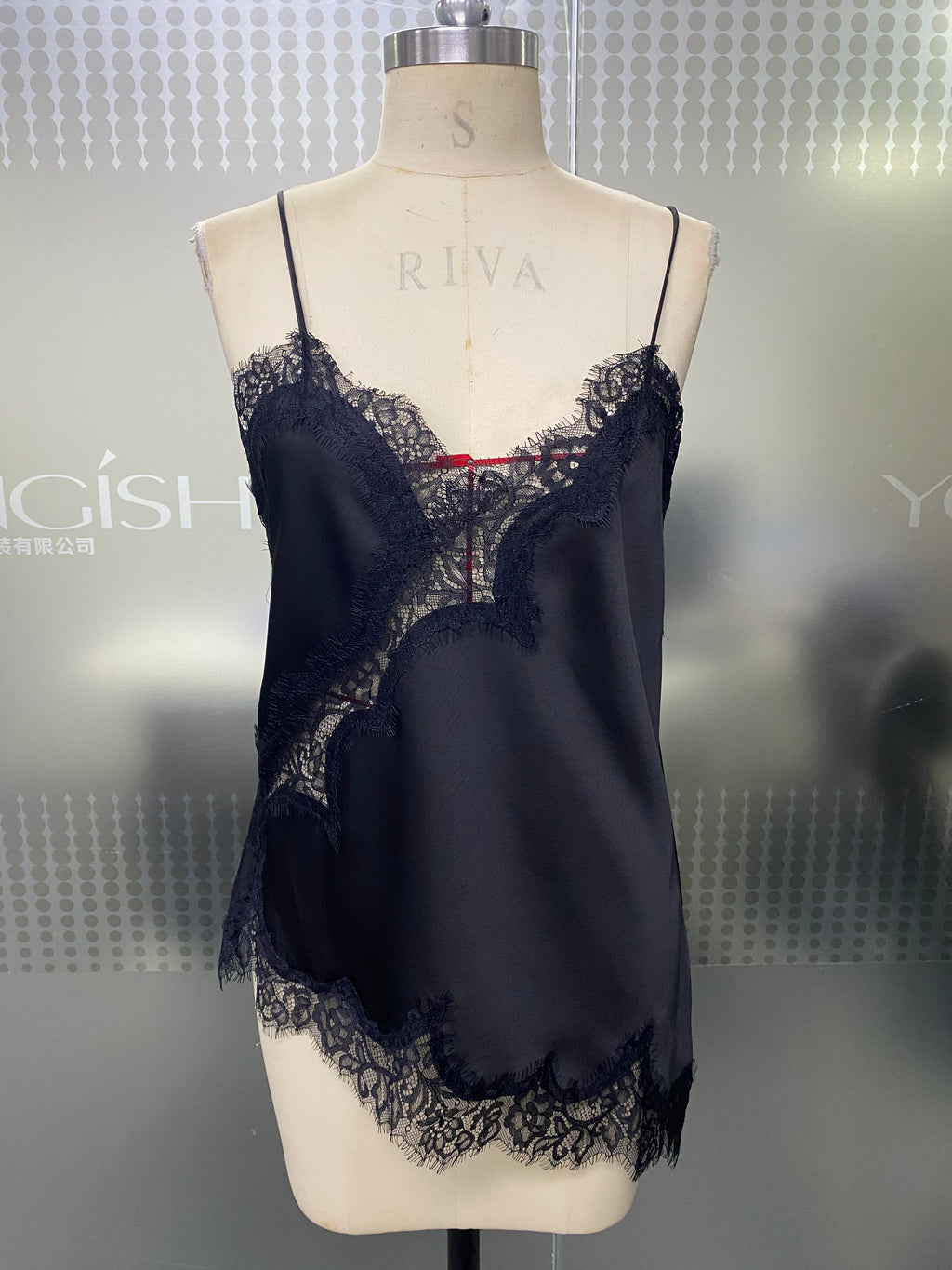 Elegant Black Silk-Like Satin Camisole Eyelash Lace Cutout Loose Backless Sleepwear Top For Home Layering