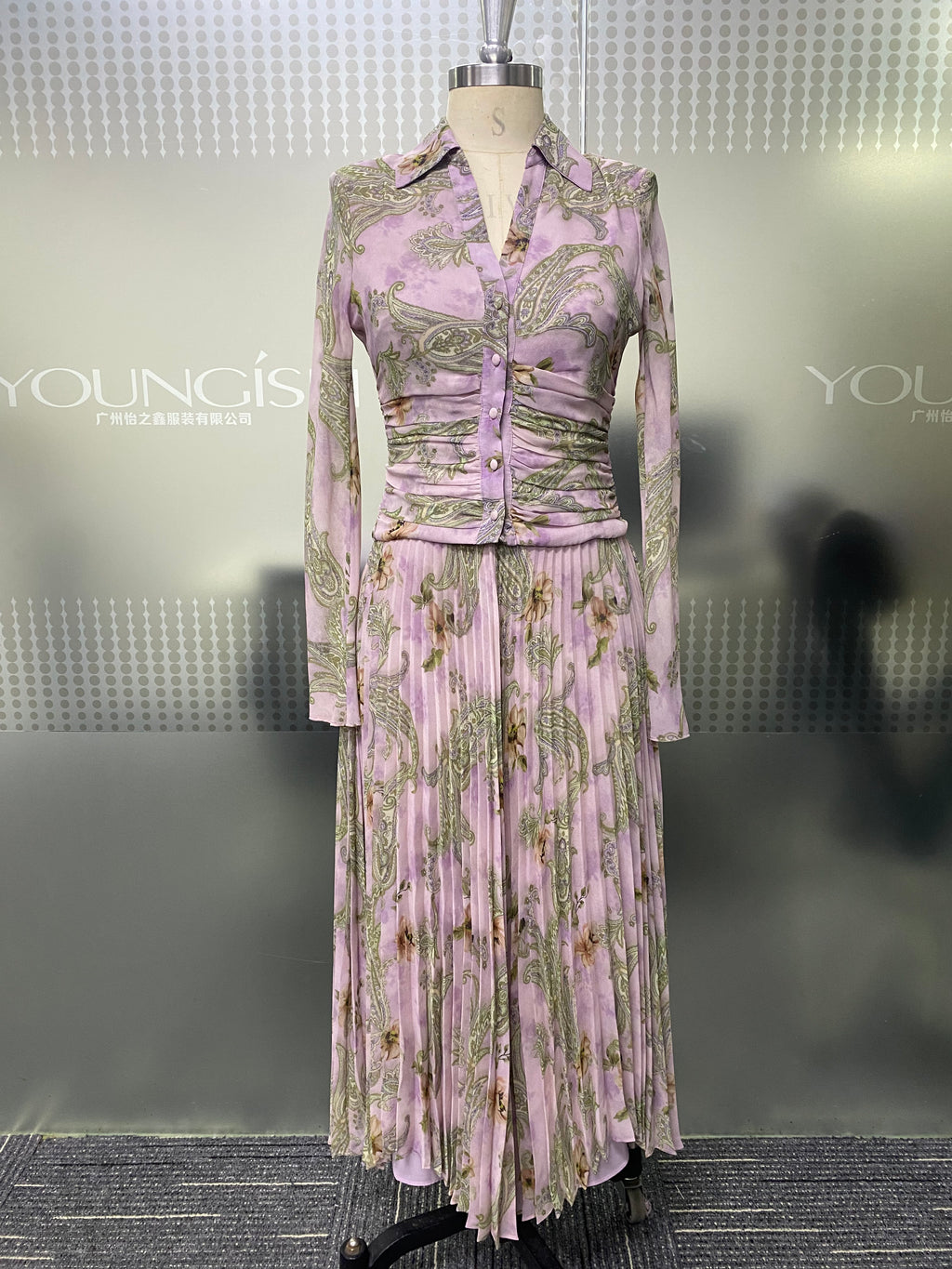 Soft Lilac Paisley Floral Chiffon Set Long Sleeve Ruched Waist Blouse Flowy Pleated Skirt Matching Outfit For Work Vacation