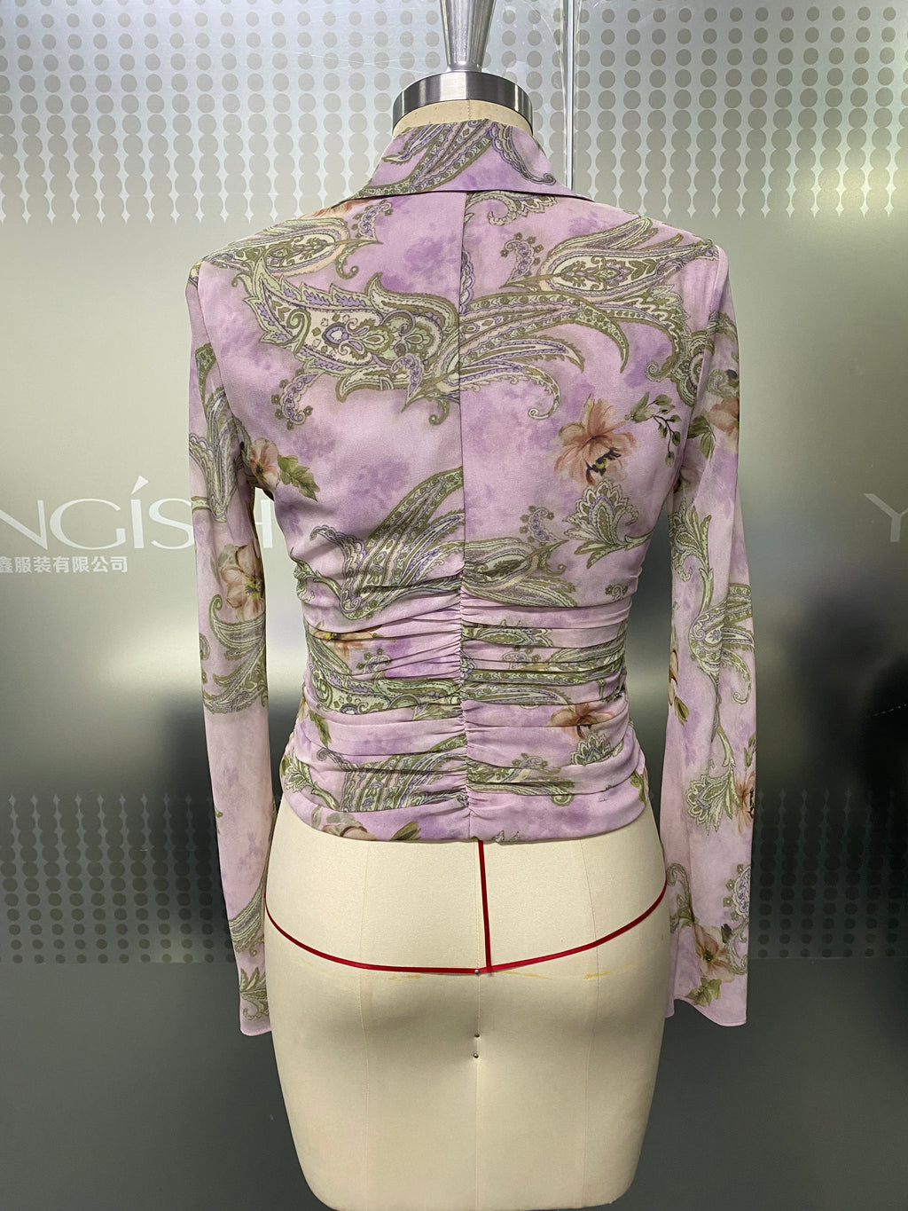 Soft Dusty Purple Paisley Floral Printed Shirt Collar Button Down Ruched Waist Cropped Fitted Long Sleeve Casual Work Blouse