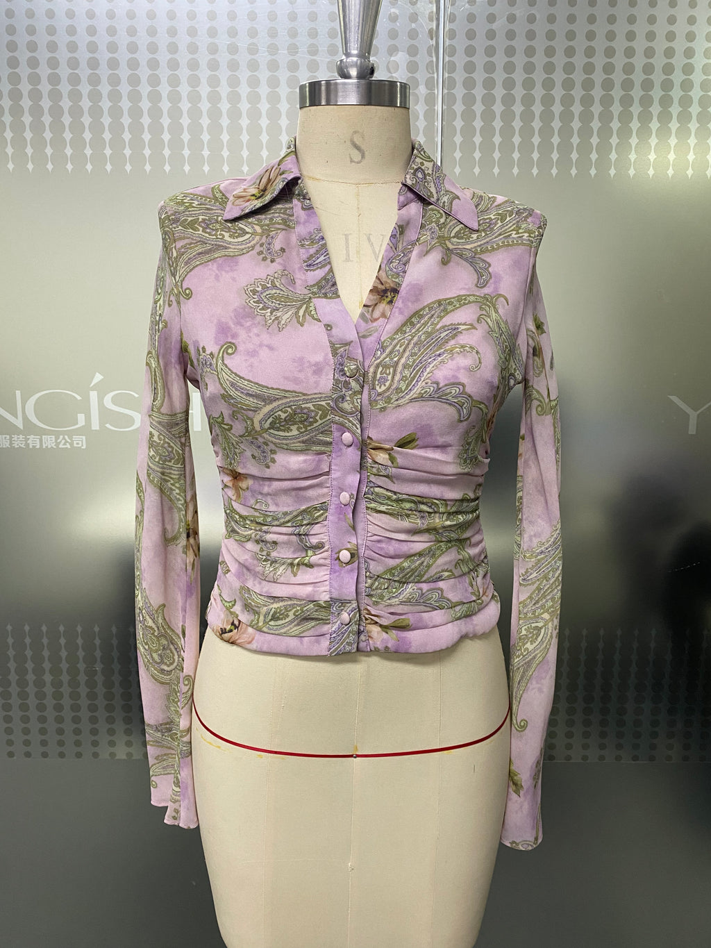Soft Dusty Purple Paisley Floral Printed Shirt Collar Button Down Ruched Waist Cropped Fitted Long Sleeve Casual Work Blouse